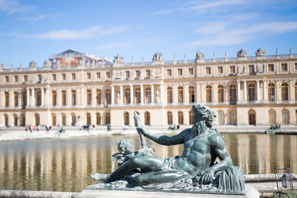 Wanderlust Without Financial&nbsp;Wreckage